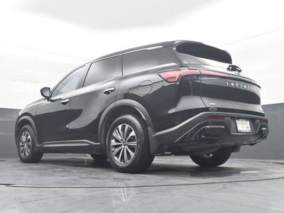 2023 INFINITI QX60 PURE