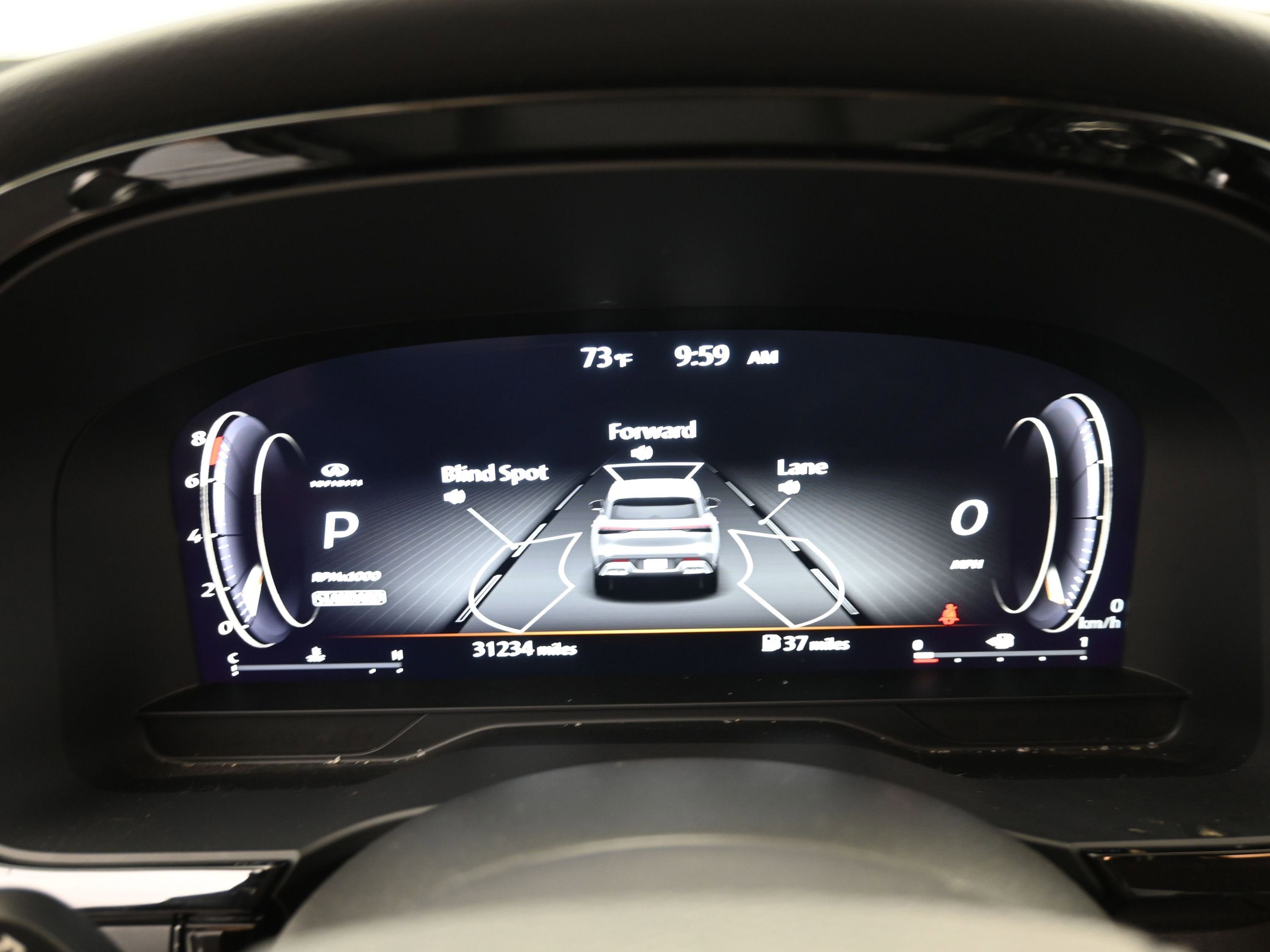 2023 INFINITI QX60 LUXE