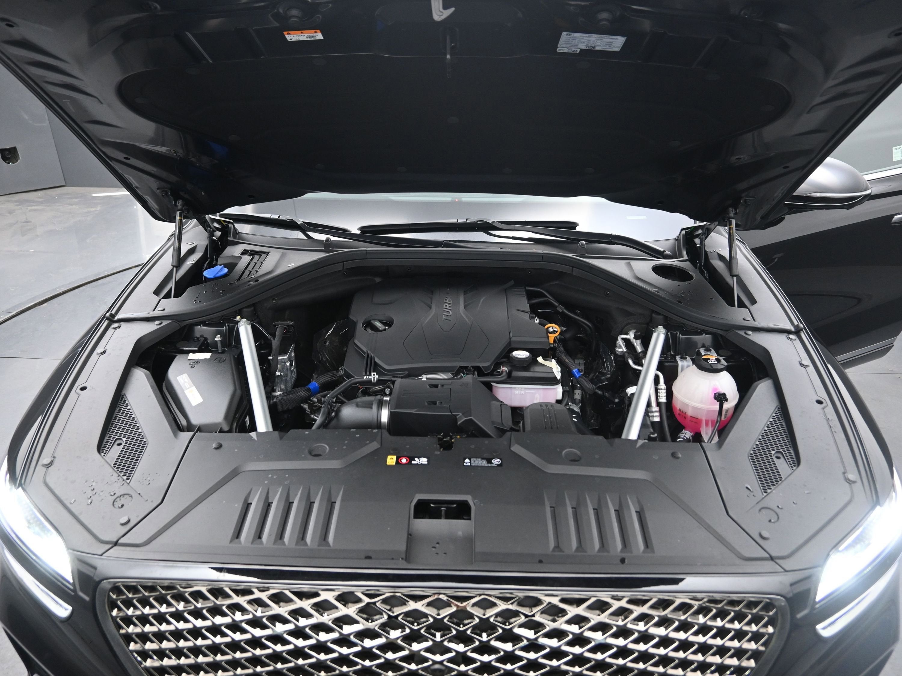 2024 Genesis GV70 2.5T