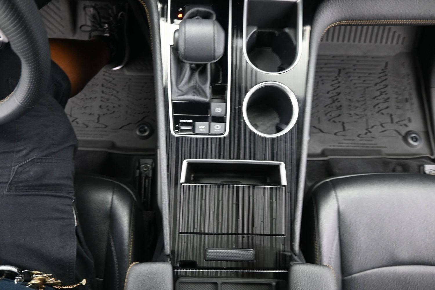 2025 Toyota Sienna Woodland Edition