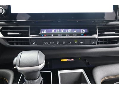 2025 Toyota Sienna Woodland Edition