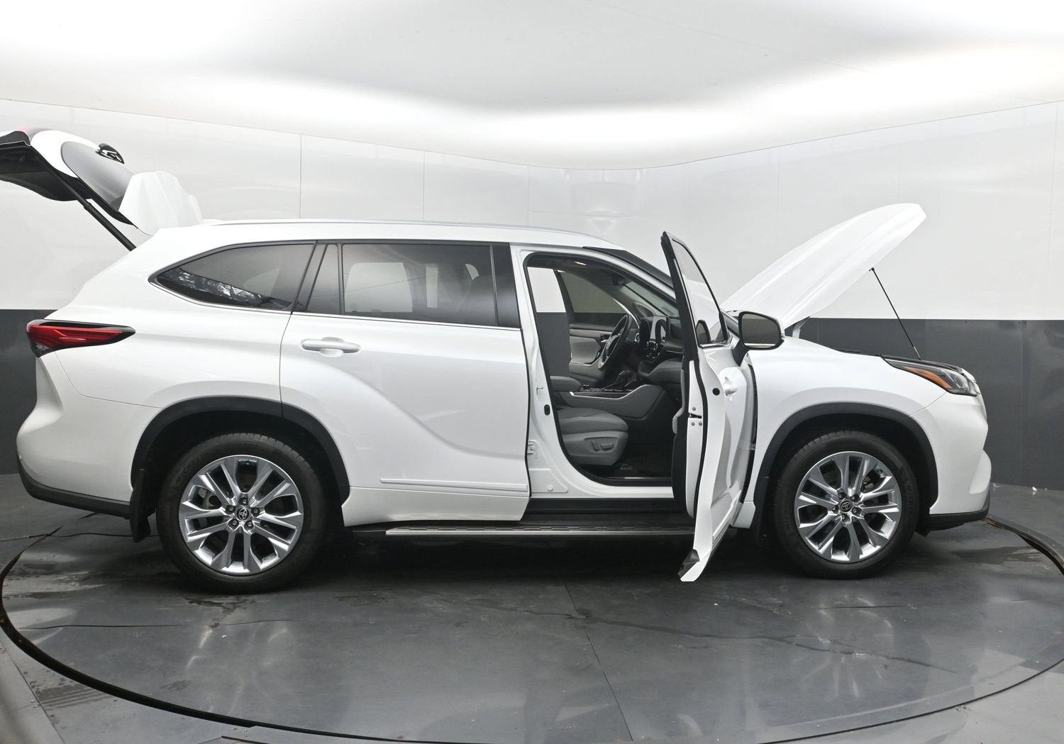 2023 Toyota Highlander Limited