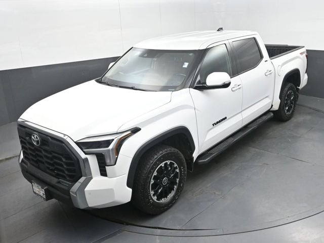 2023 Toyota Tundra 4WD SR5