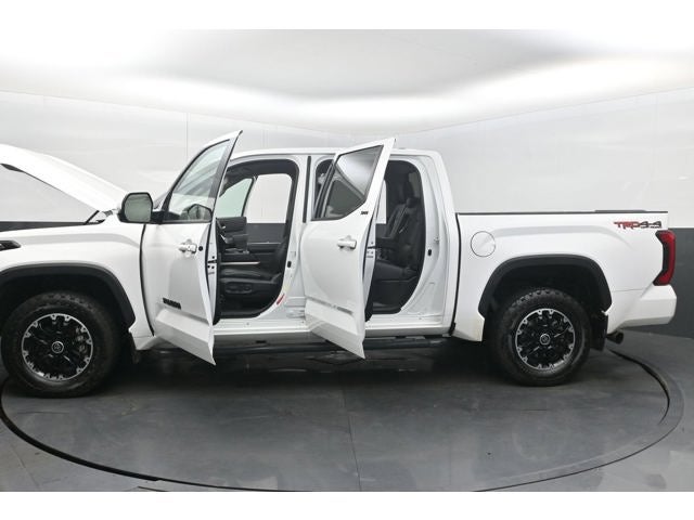 2023 Toyota Tundra 4WD SR5