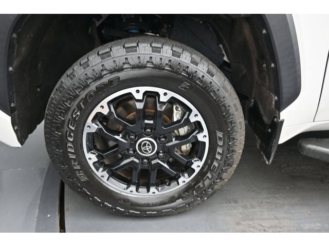 2023 Toyota Tundra 4WD SR5