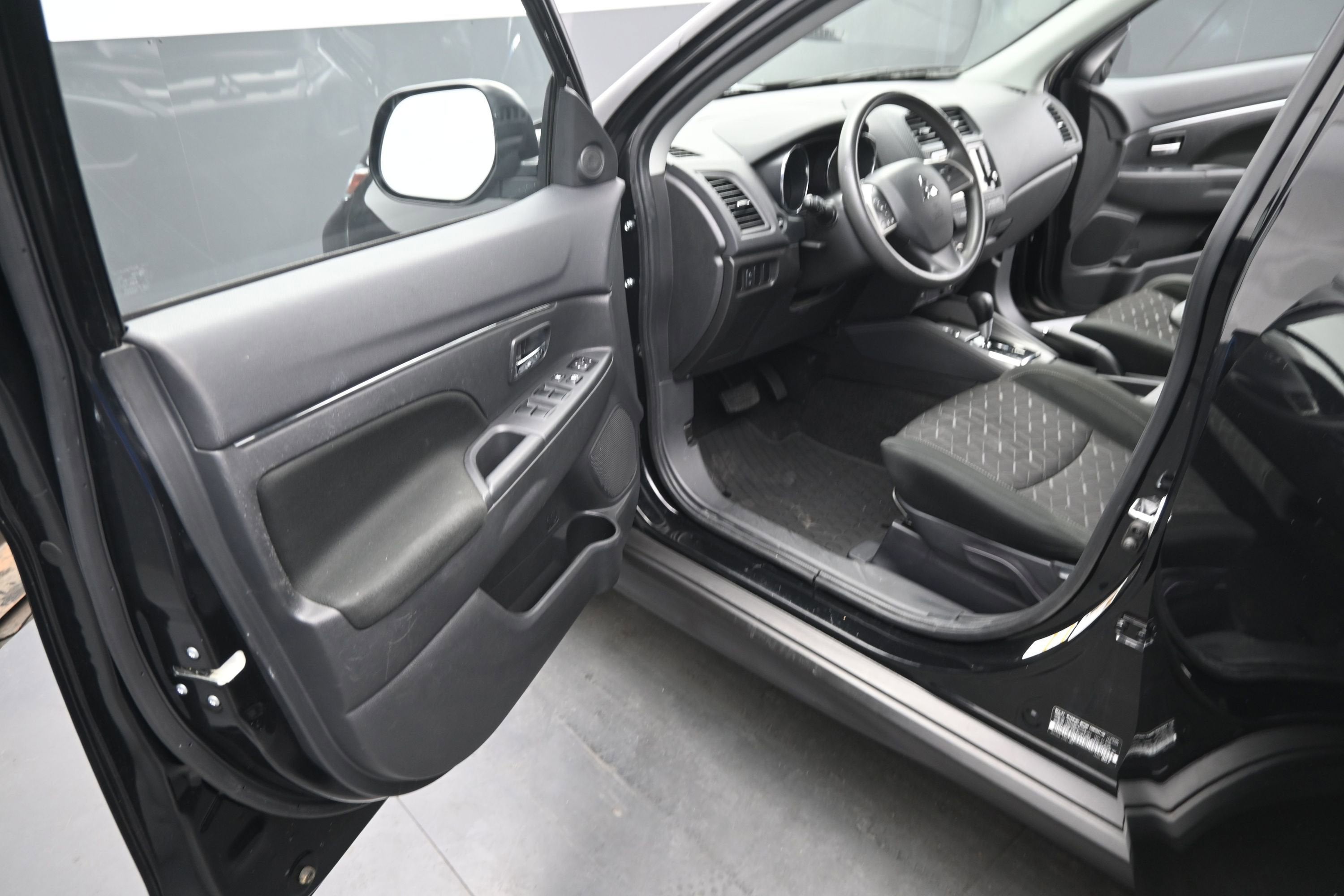 2024 Mitsubishi Outlander Sport 2.0 S
