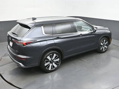 2025 Mitsubishi Outlander SEL