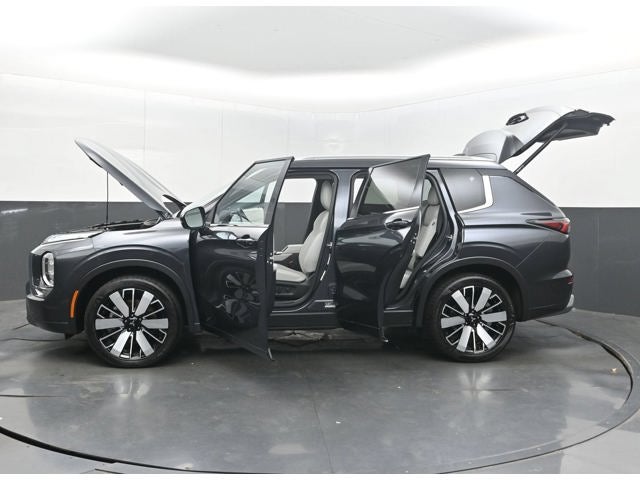 2025 Mitsubishi Outlander SEL