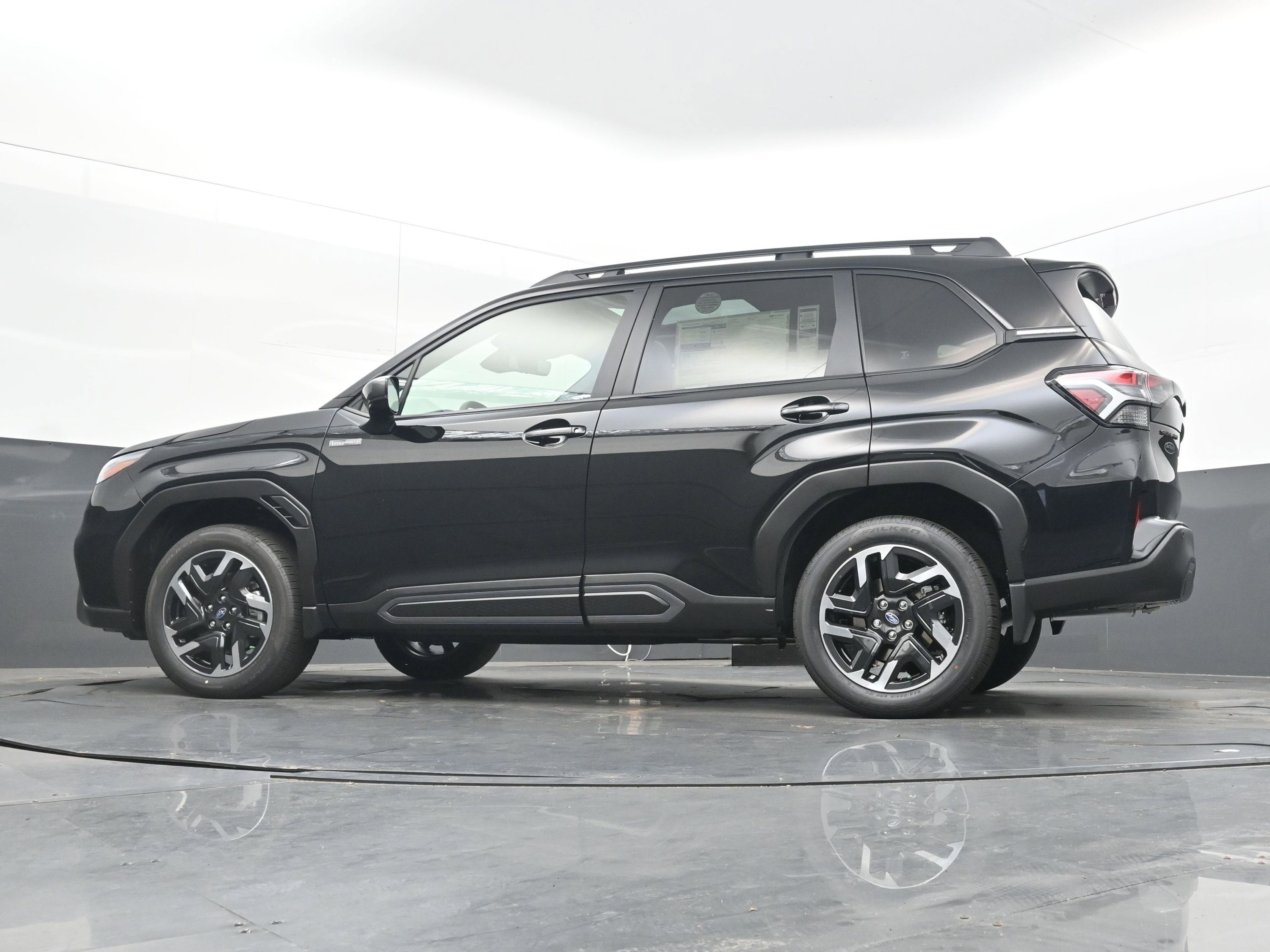 2025 Subaru Forester Limited Hybrid
