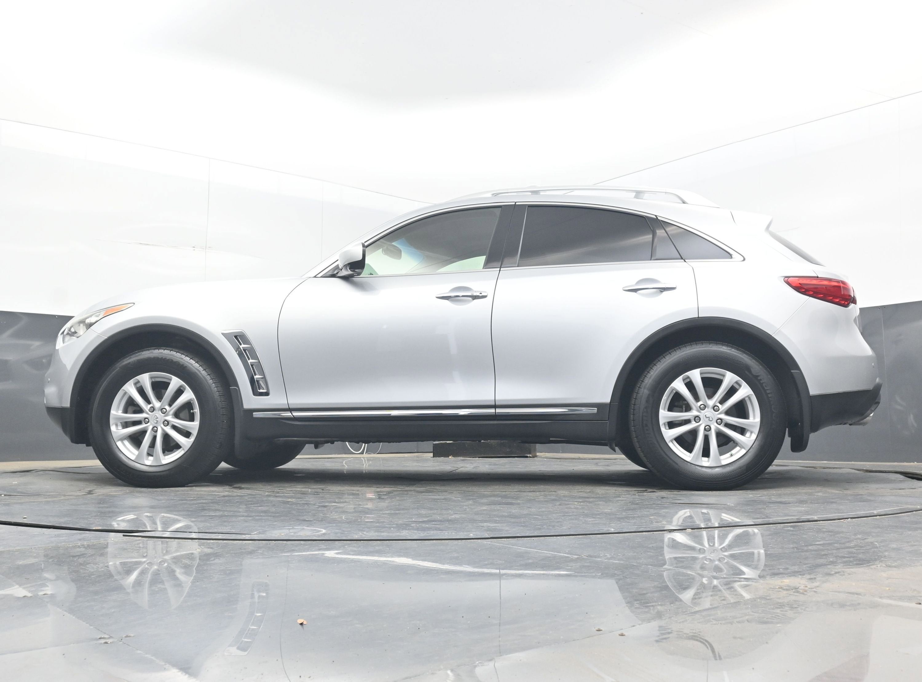 2012 INFINITI FX35 Base