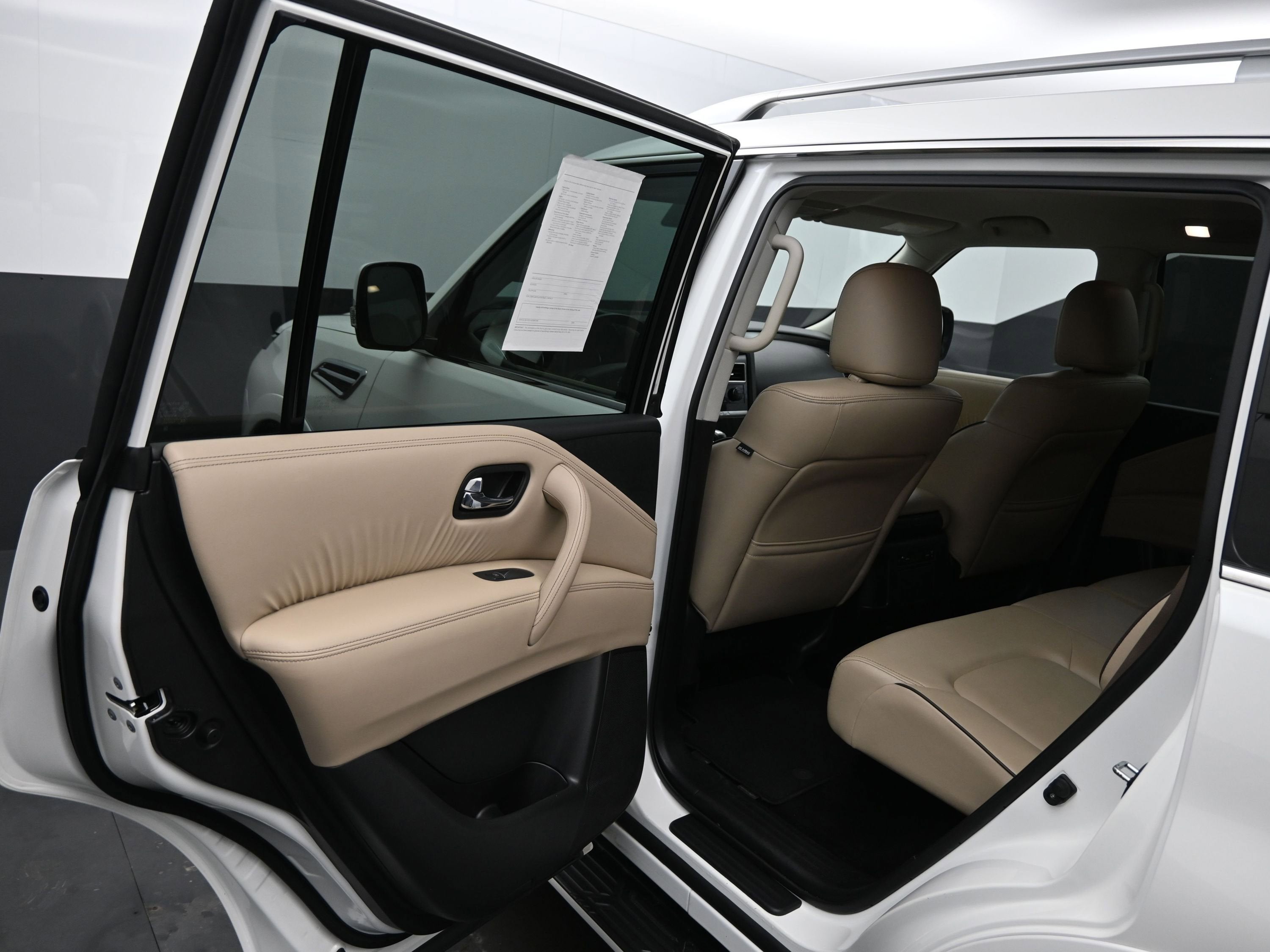 2024 Nissan Armada SV