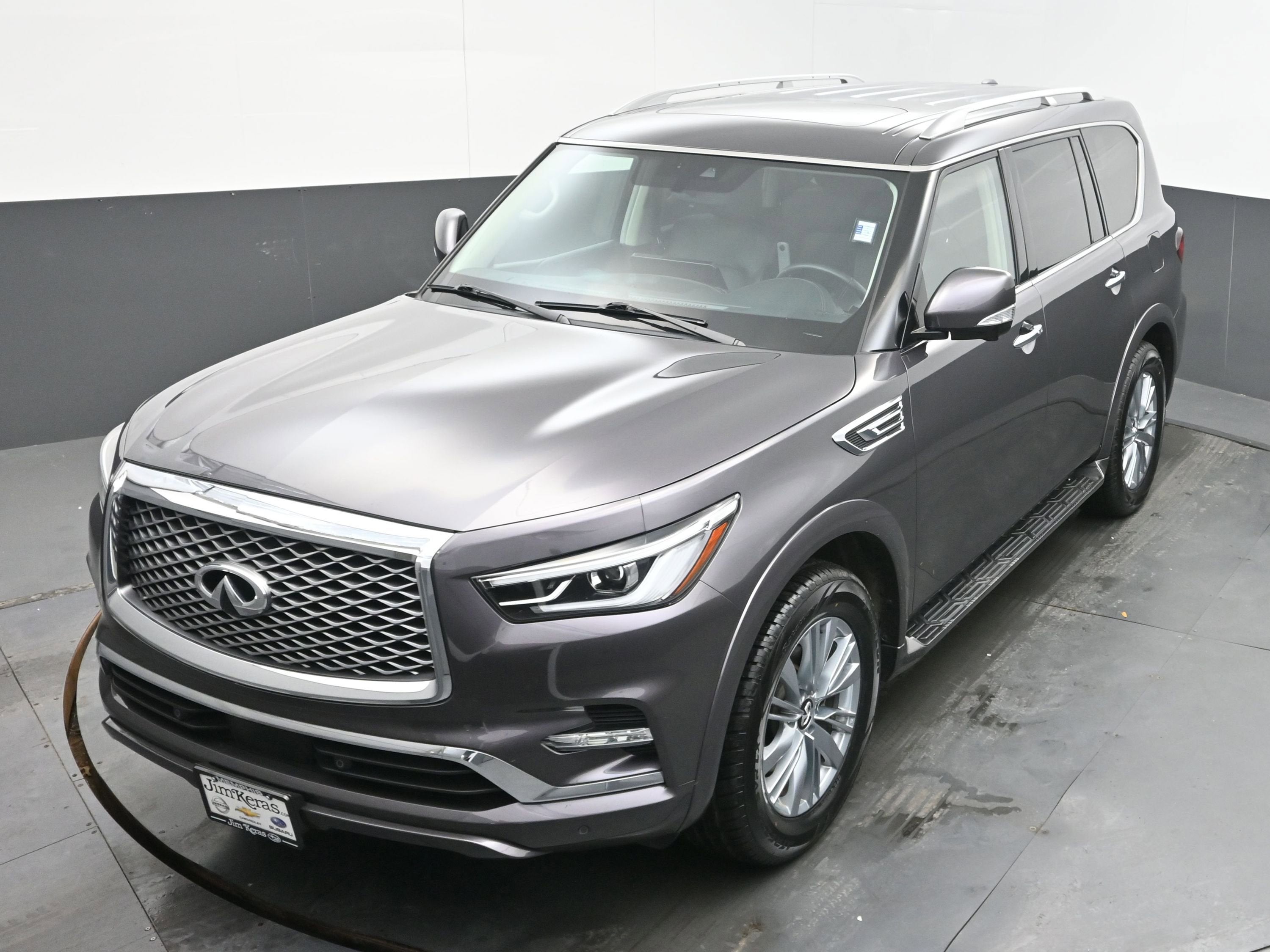 2024 INFINITI QX80 LUXE