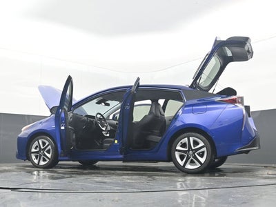 2017 Toyota Prius Three Touring