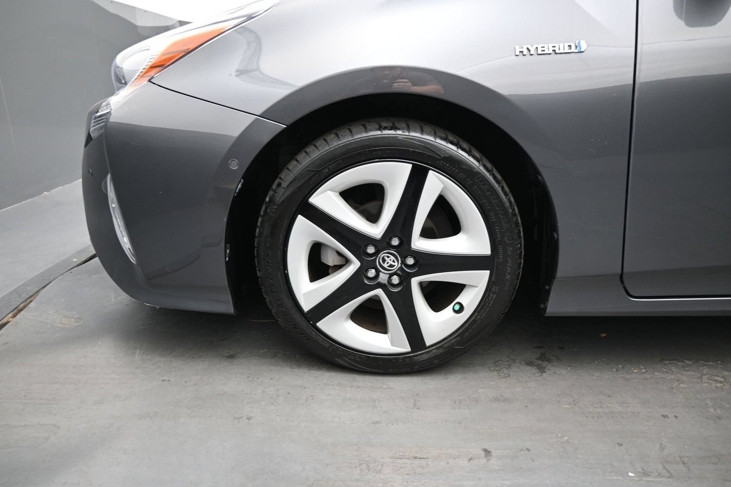 2017 Toyota Prius Four Touring