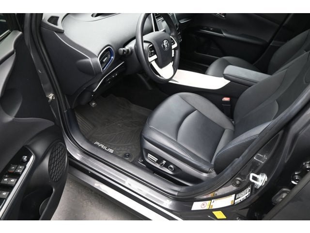 2017 Toyota Prius Four Touring