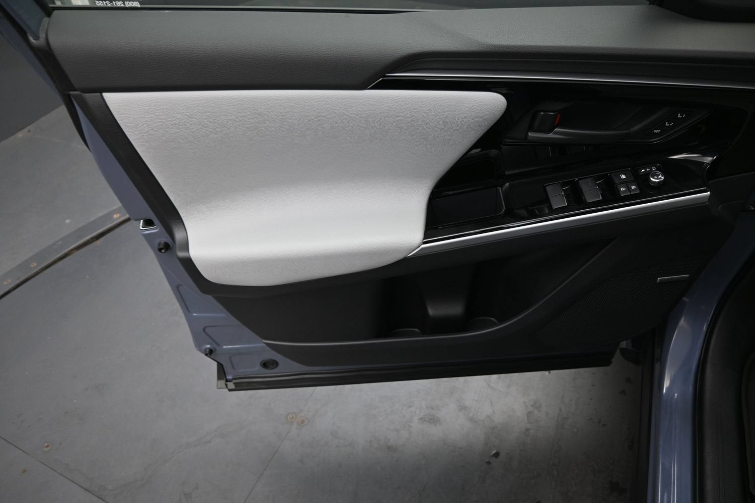 2025 Subaru Solterra Limited