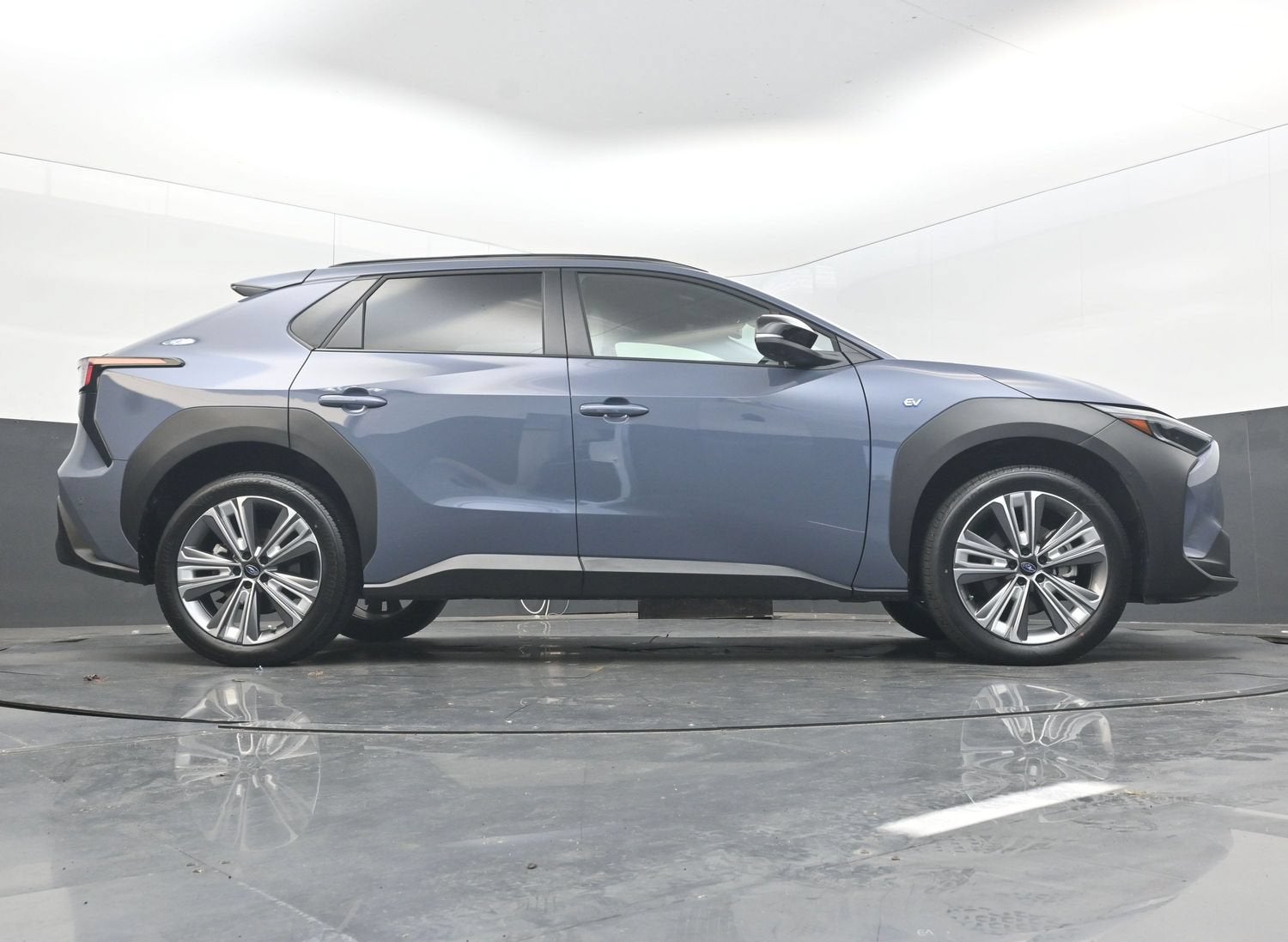 2025 Subaru Solterra Limited