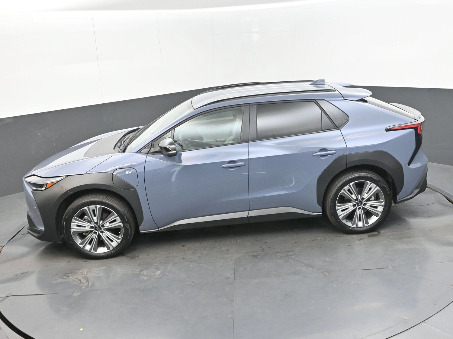 2025 Subaru Solterra Limited