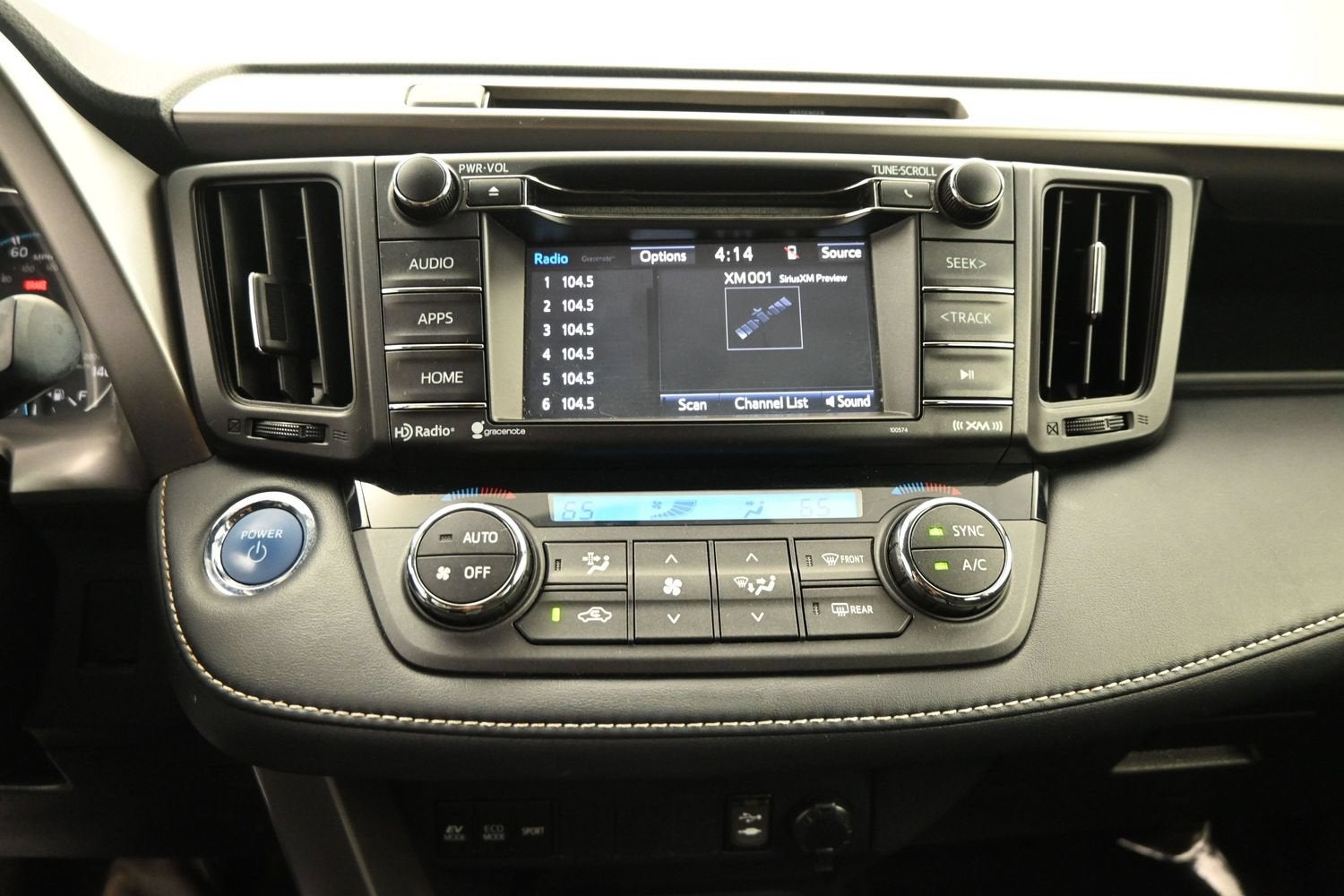 2016 Toyota RAV4 Hybrid XLE