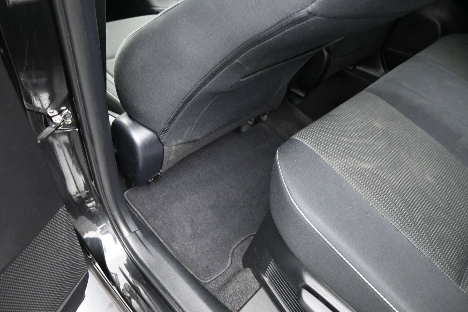 2016 Toyota RAV4 Hybrid XLE