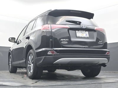 2016 Toyota RAV4 Hybrid XLE