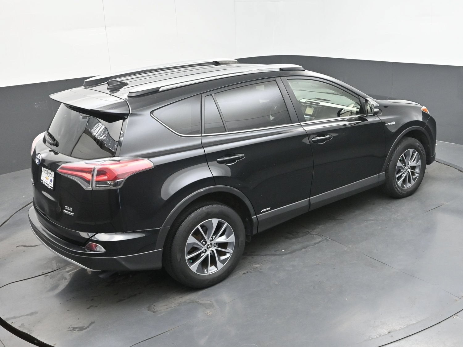 2016 Toyota RAV4 Hybrid XLE
