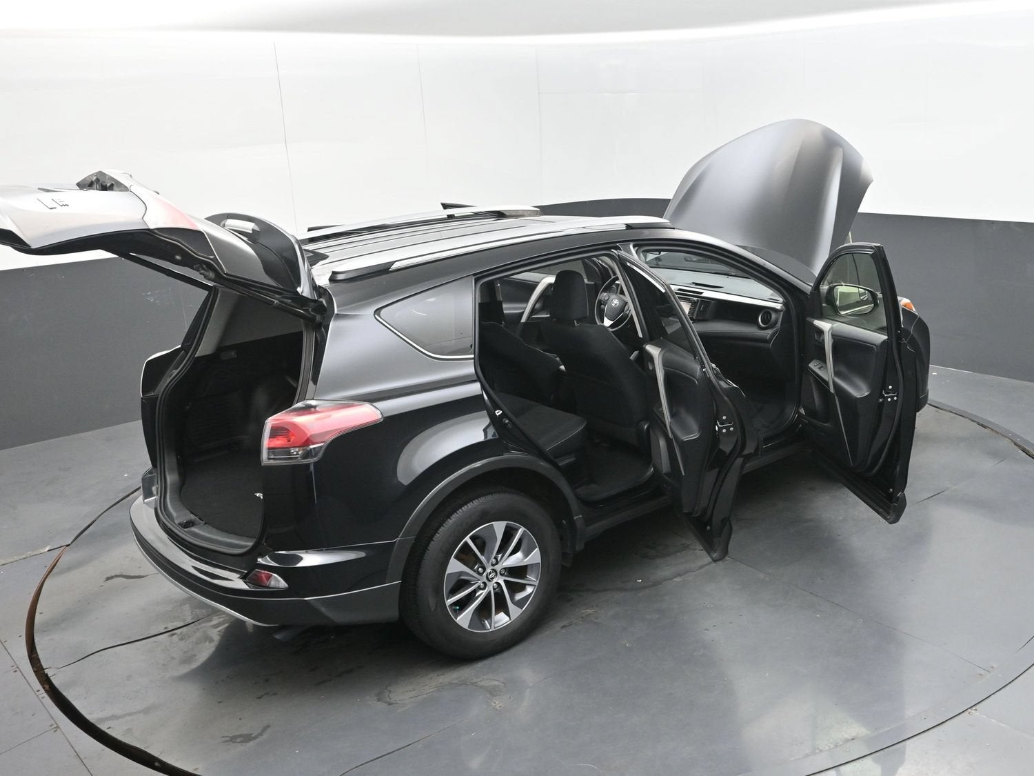 2016 Toyota RAV4 Hybrid XLE