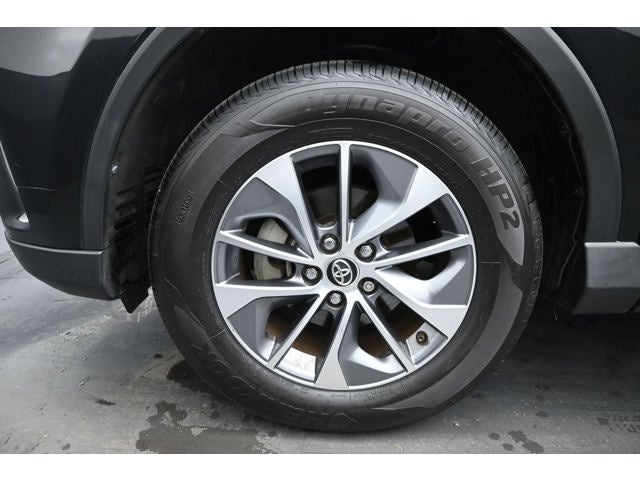 2016 Toyota RAV4 Hybrid XLE