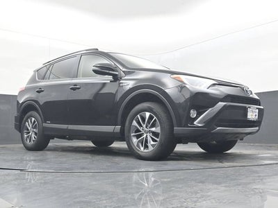 2016 Toyota RAV4 Hybrid XLE