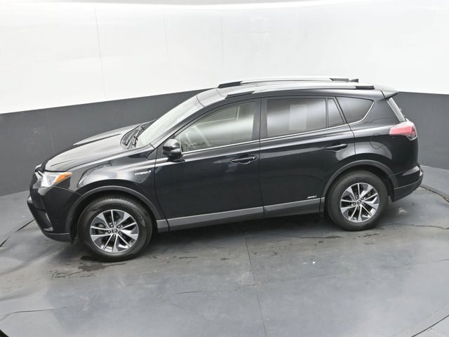 2016 Toyota RAV4 Hybrid XLE