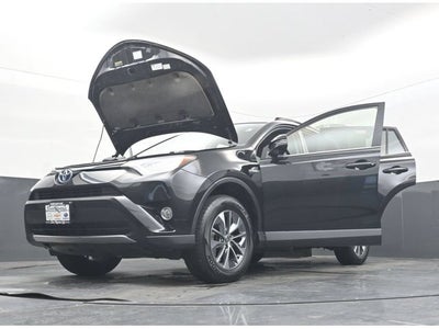 2016 Toyota RAV4 Hybrid XLE