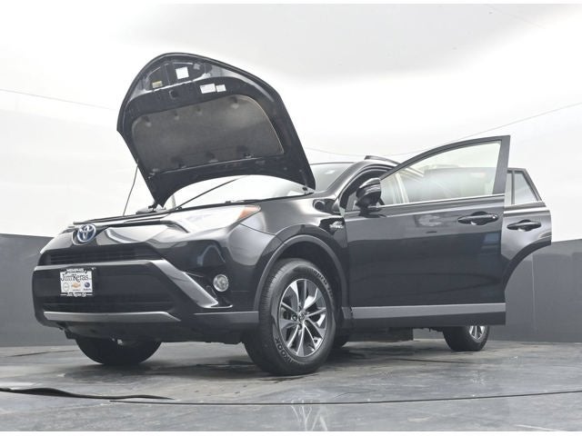 2016 Toyota RAV4 Hybrid XLE