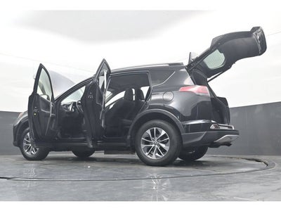 2016 Toyota RAV4 Hybrid XLE