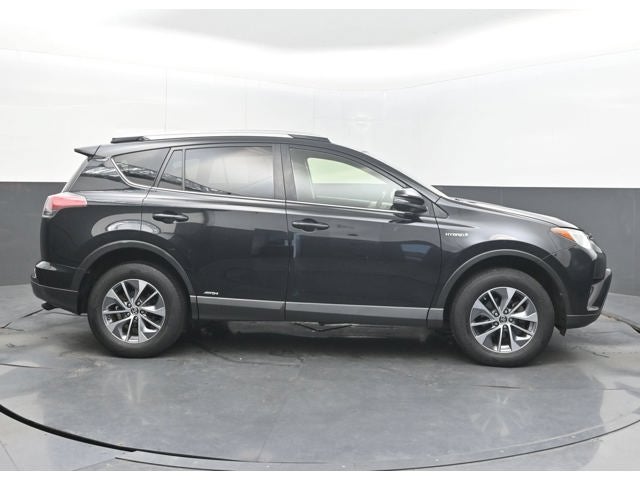 2016 Toyota RAV4 Hybrid XLE