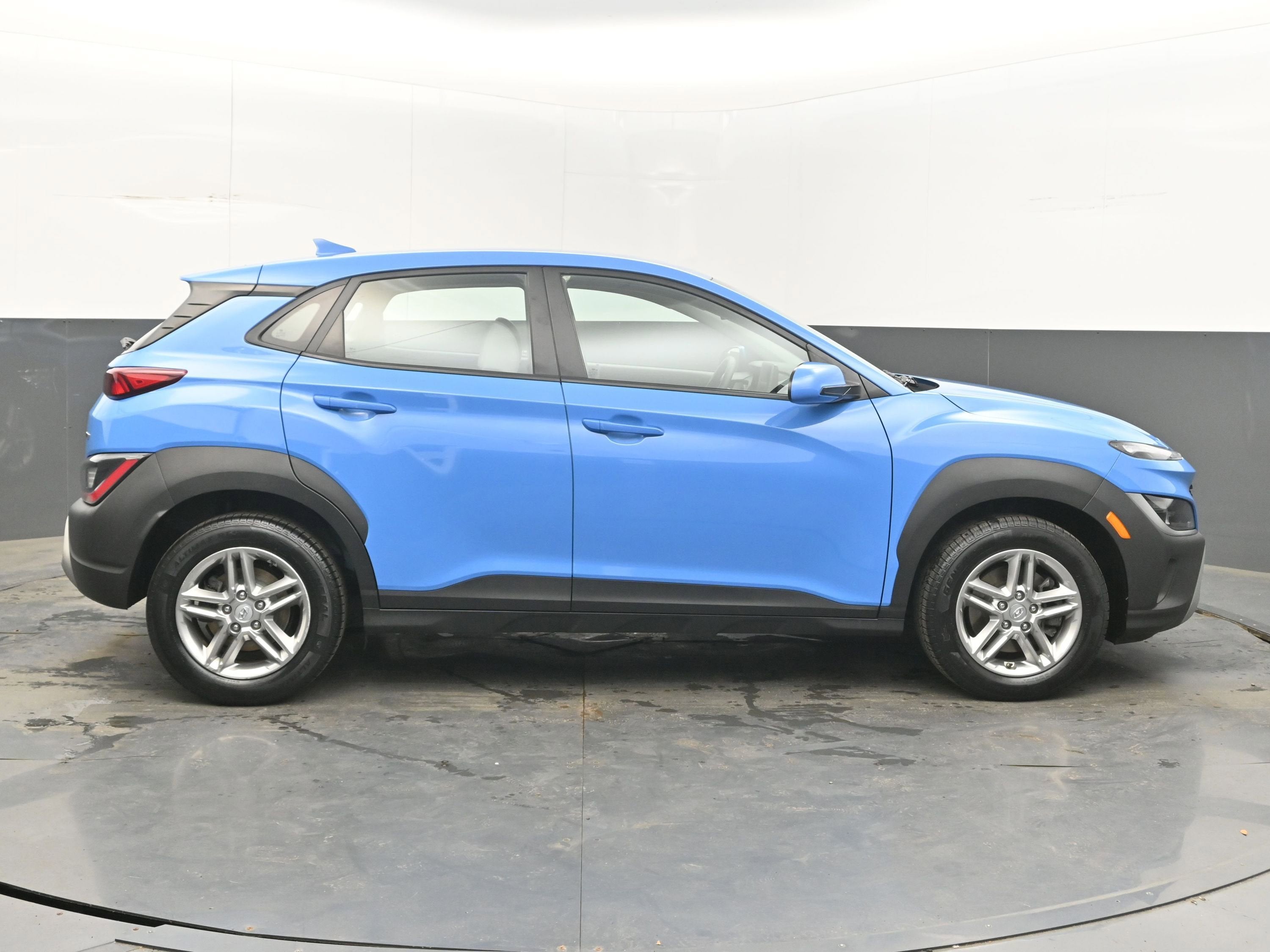 2022 Hyundai Kona SE