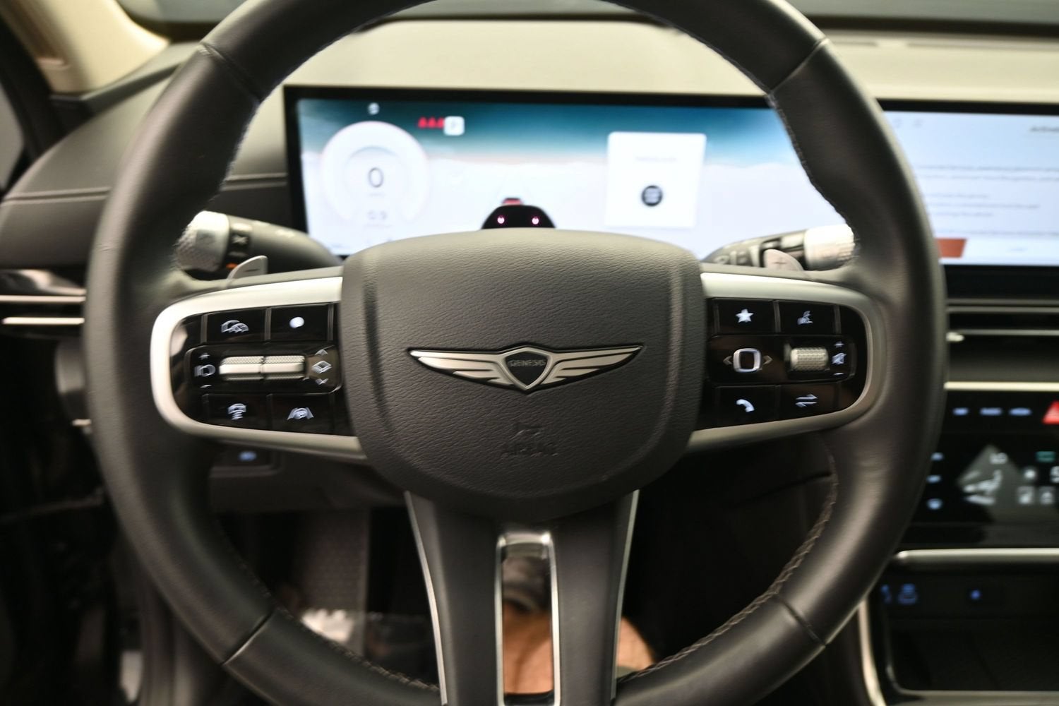 2025 Genesis GV80 2.5T Standard