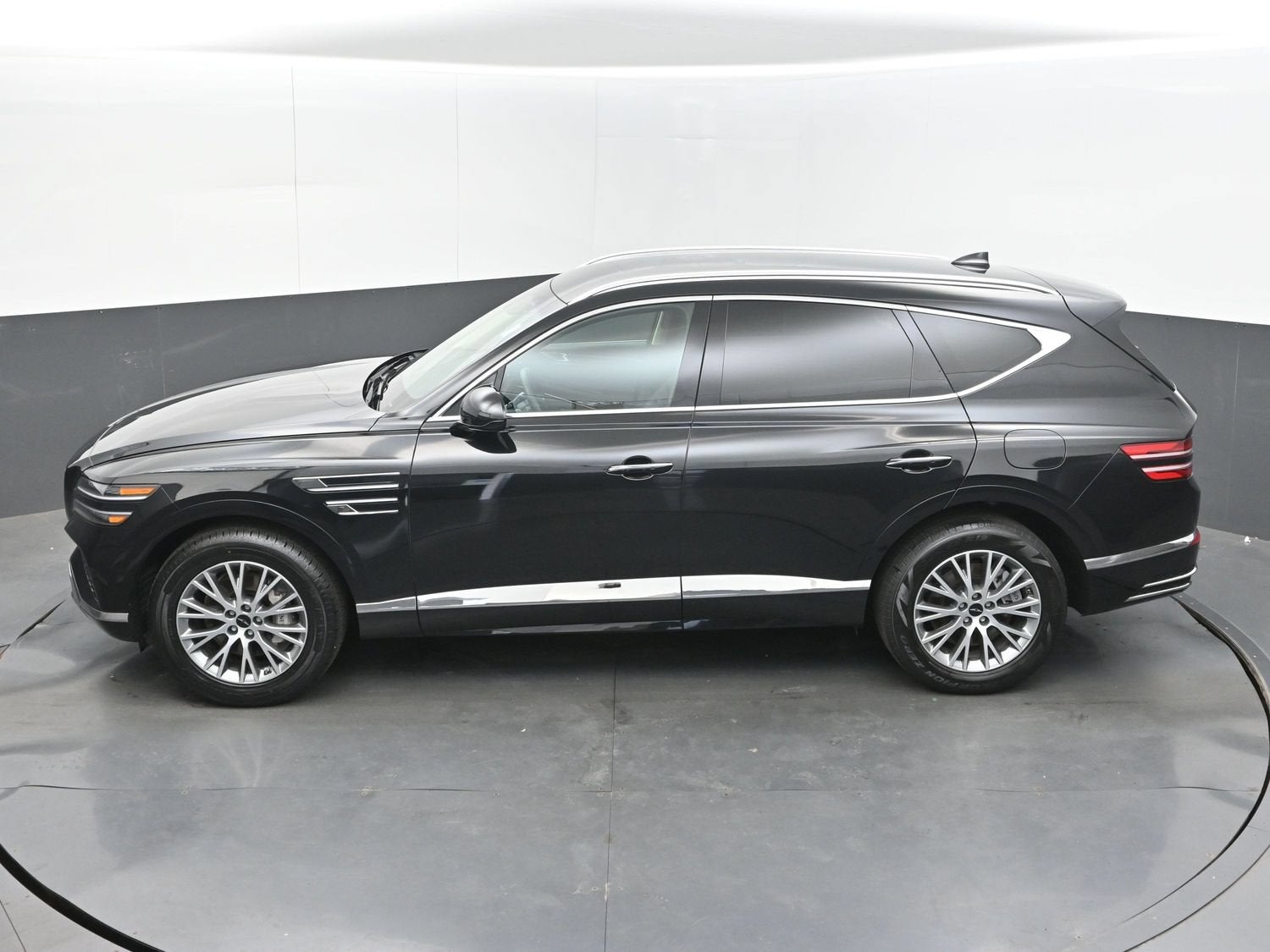 2025 Genesis GV80 2.5T Standard