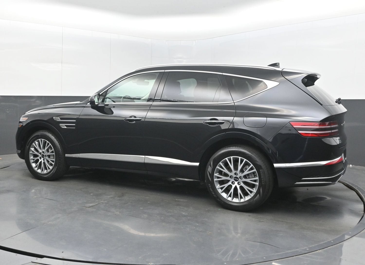 2025 Genesis GV80 2.5T Standard