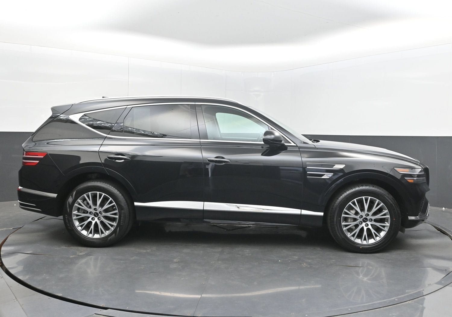 2025 Genesis GV80 2.5T Standard
