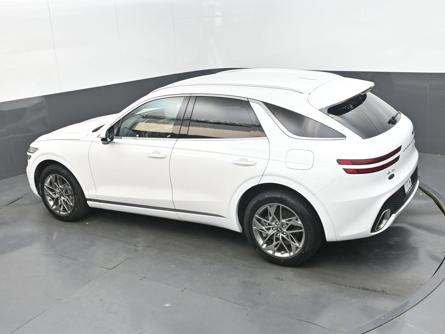 2025 Genesis GV70 2.5T