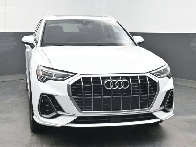2024 Audi Q3 S line Premium