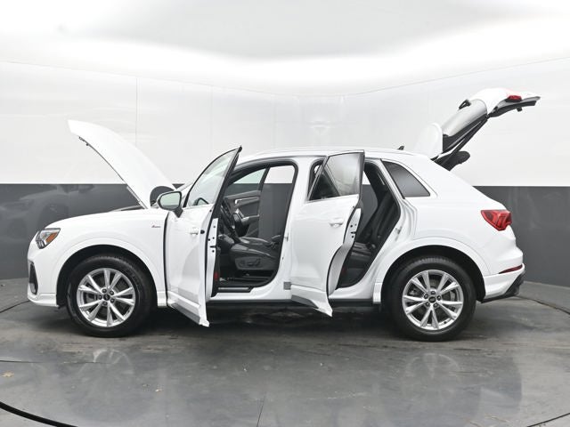 2024 Audi Q3 S line Premium