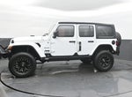 2018 Jeep Wrangler Unlimited Sahara 4x4