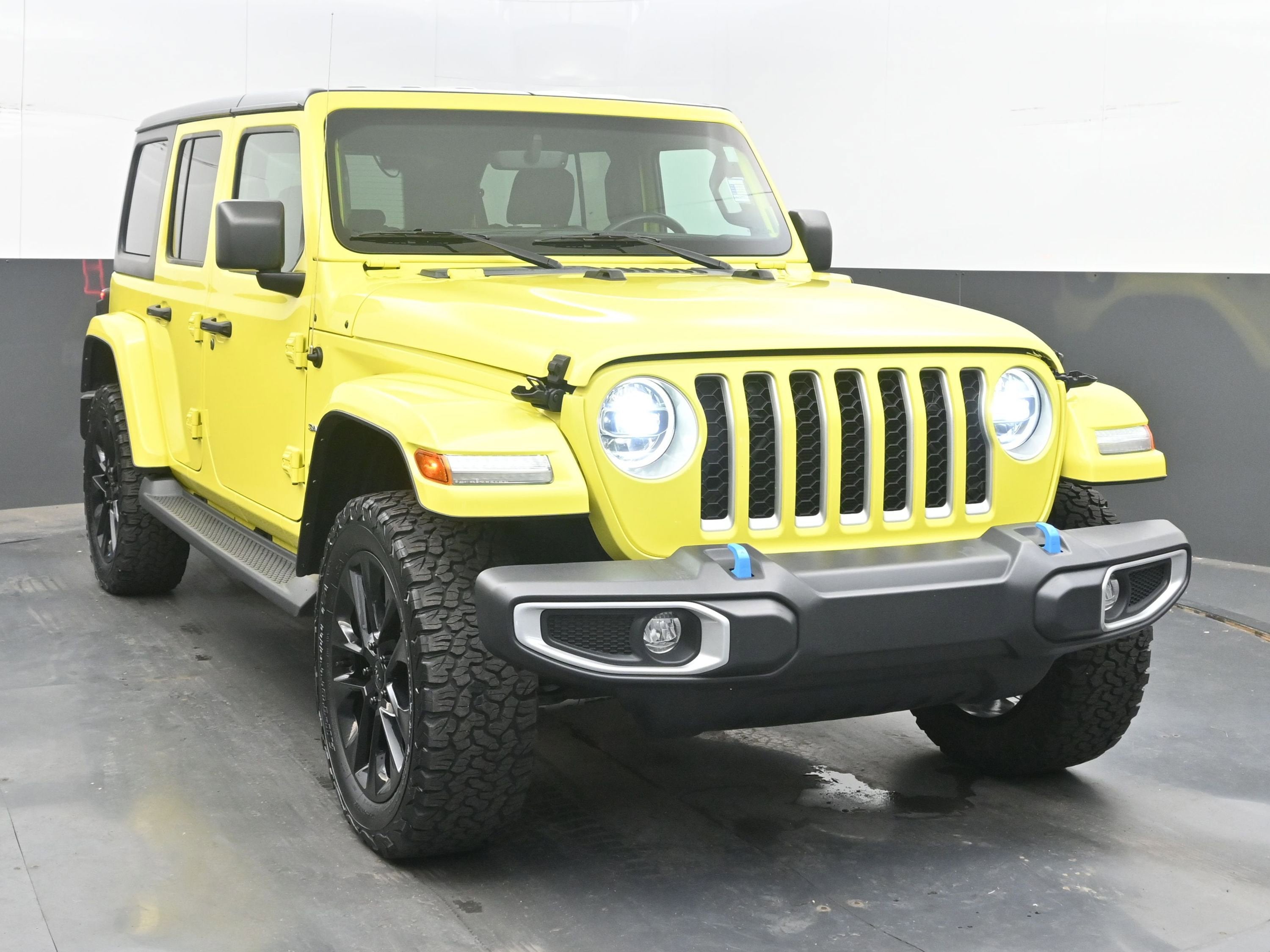 2022 Jeep Wrangler 4xe Unlimited Sahara 4x4