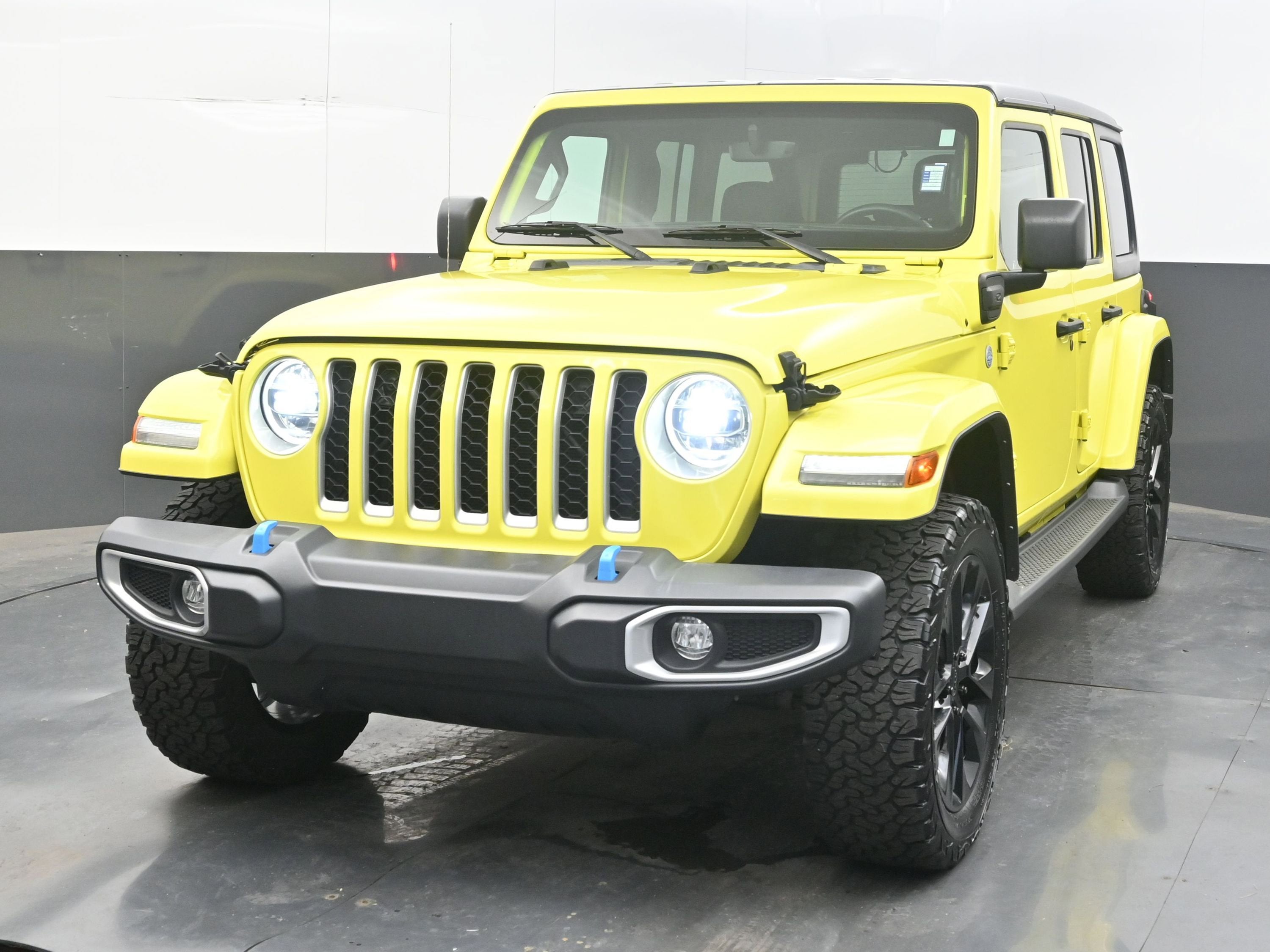 2022 Jeep Wrangler 4xe Unlimited Sahara 4x4