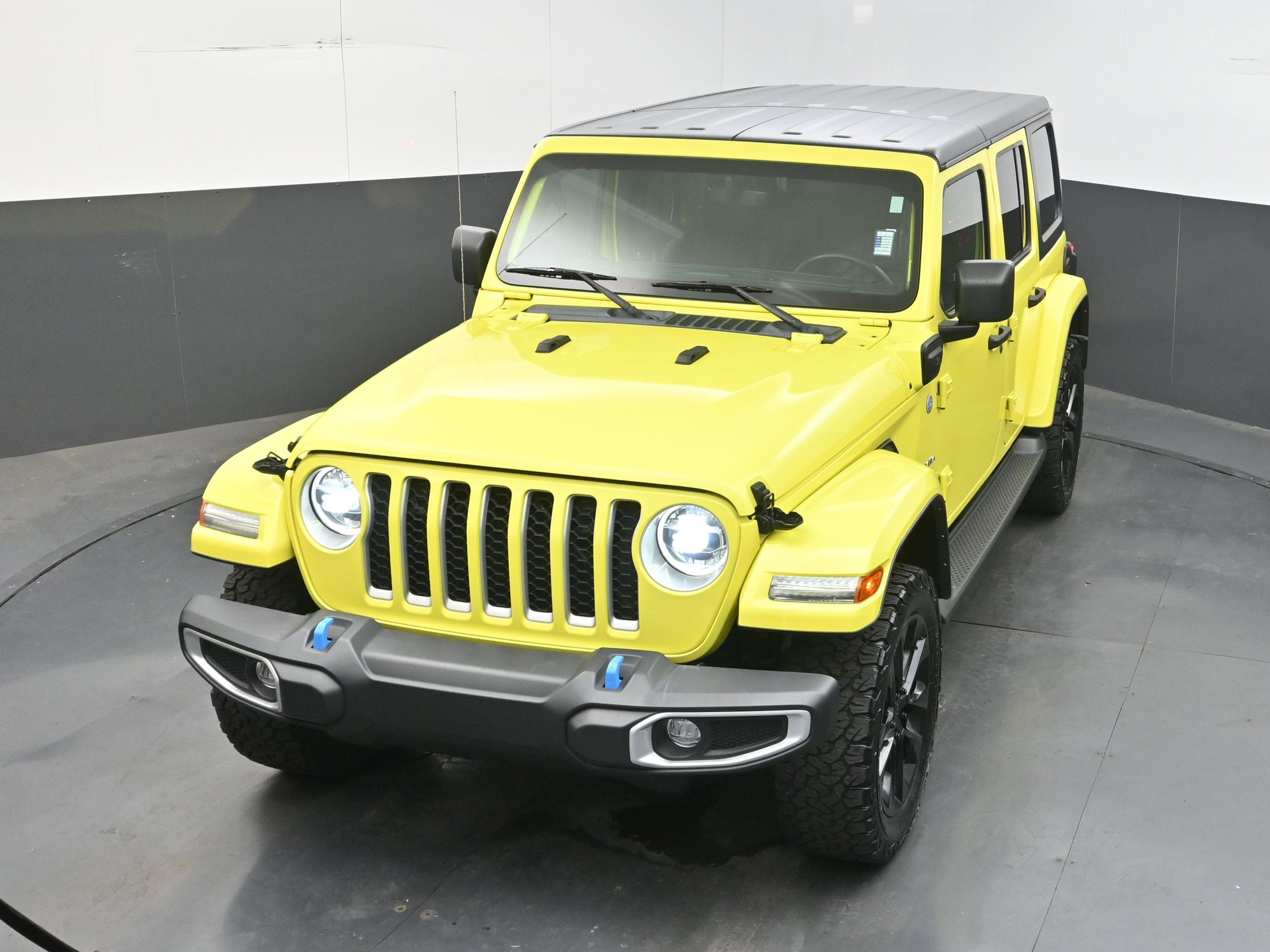 2022 Jeep Wrangler 4xe Unlimited Sahara 4x4
