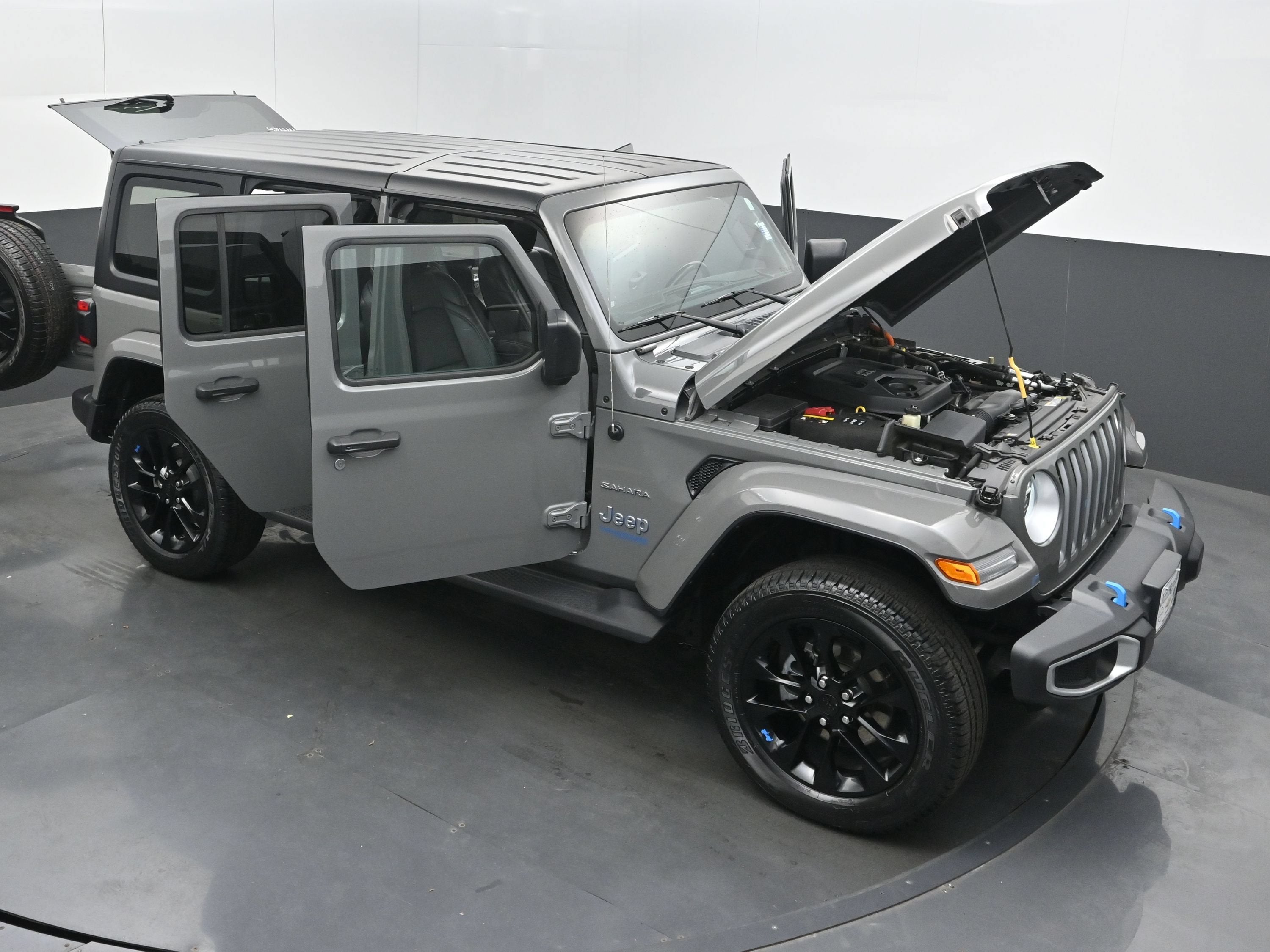 2022 Jeep Wrangler 4xe Unlimited Sahara 4x4