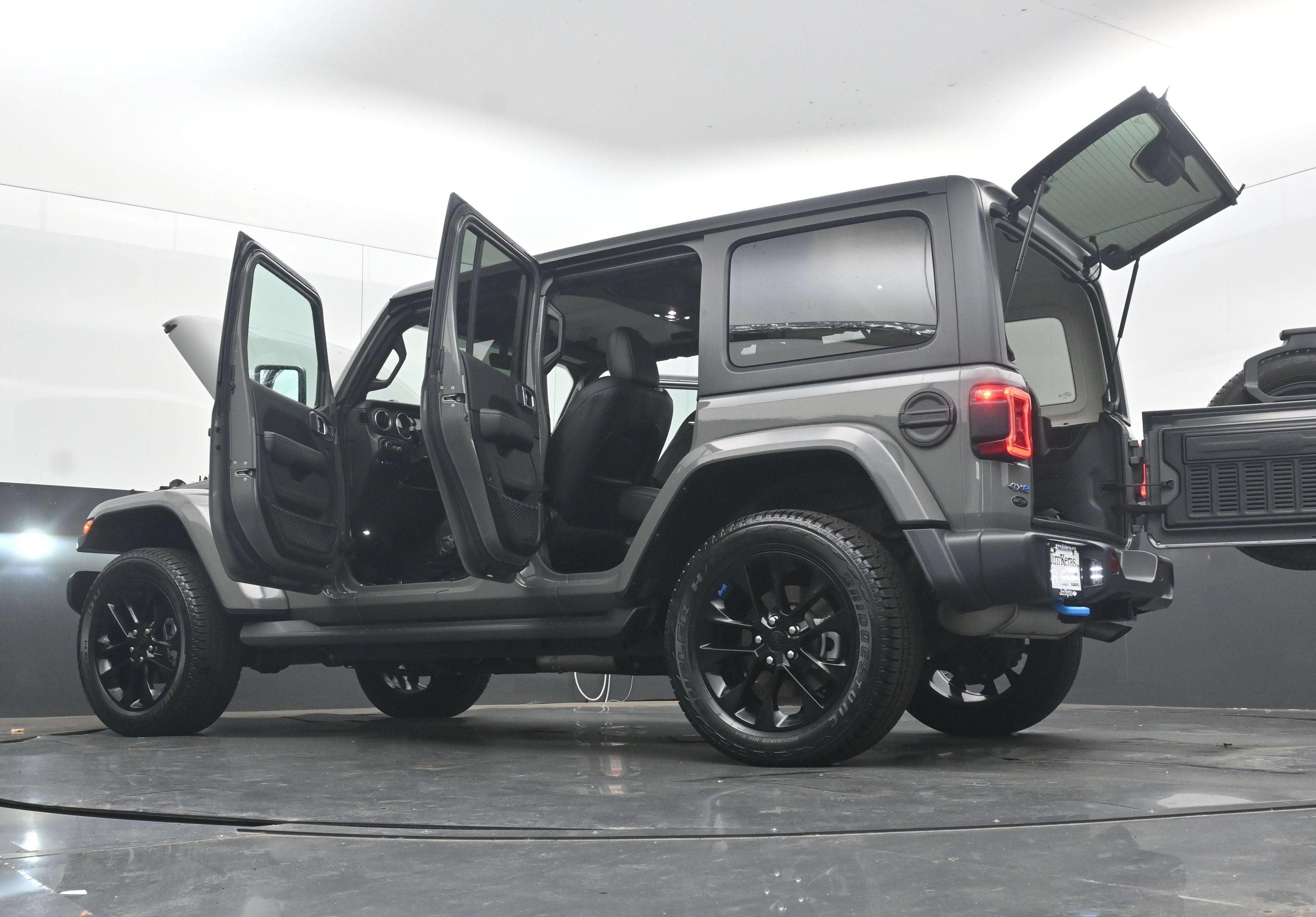 2022 Jeep Wrangler 4xe Unlimited Sahara 4x4