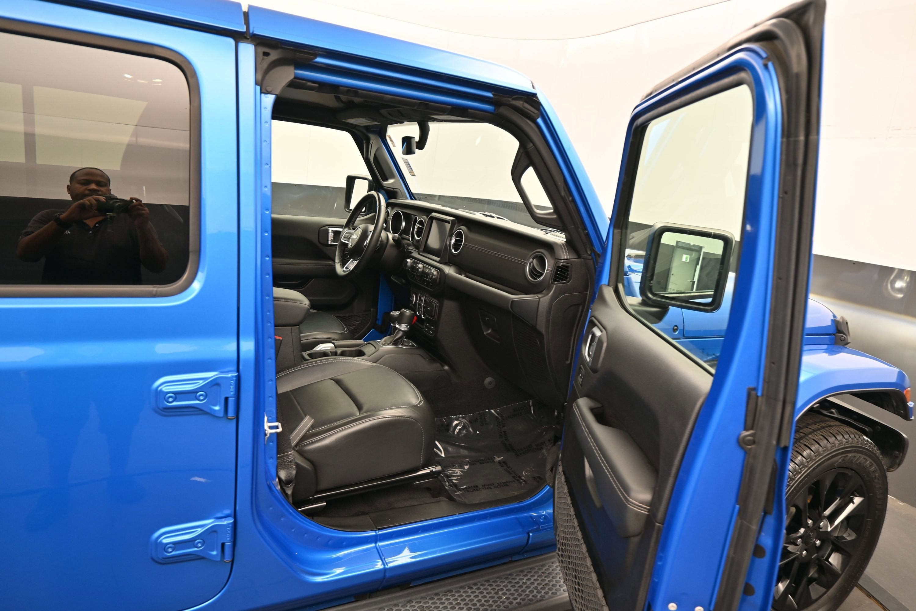 2022 Jeep Wrangler 4xe Unlimited Sahara 4x4