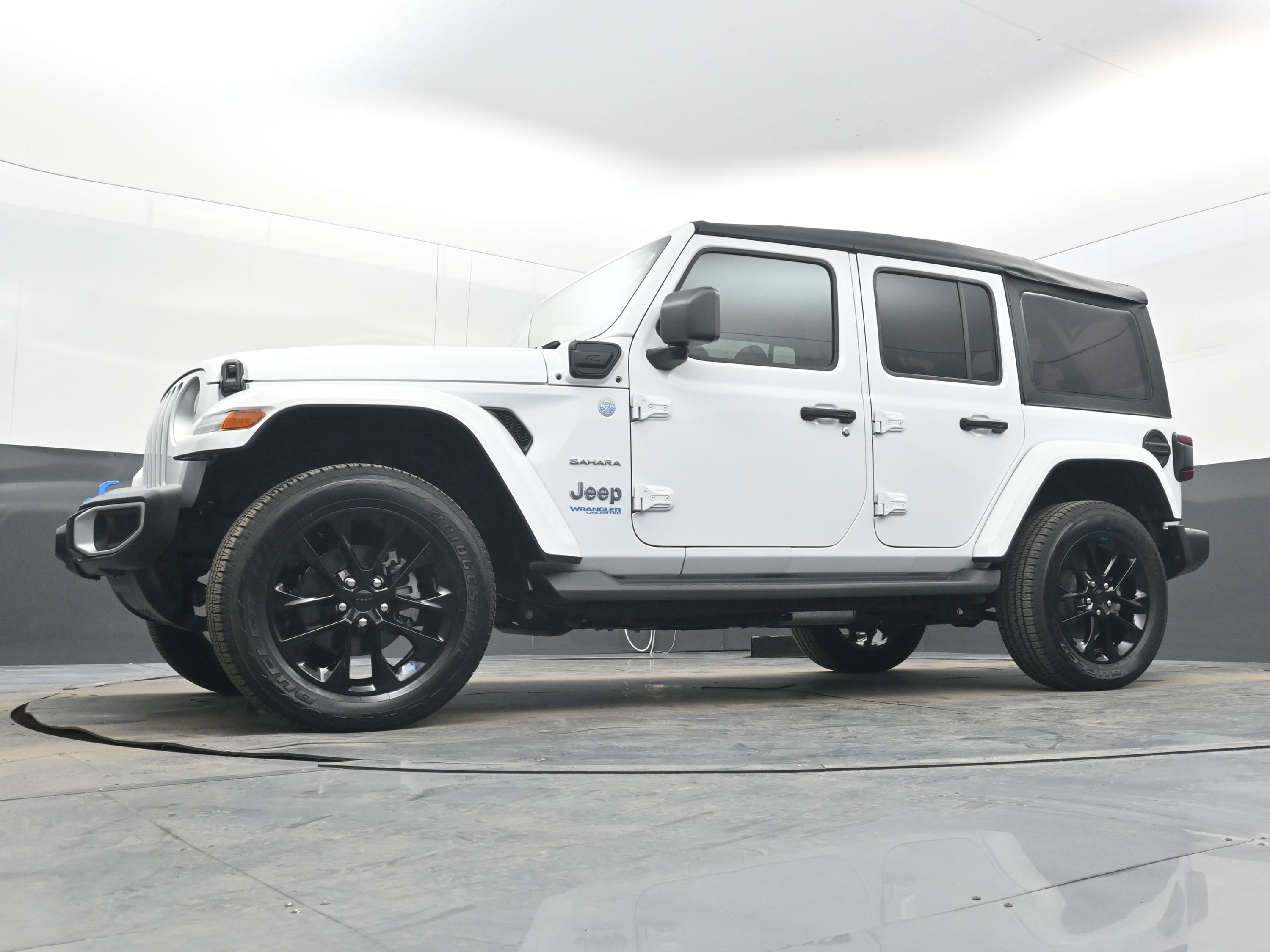 2022 Jeep Wrangler 4xe Unlimited Sahara 4x4